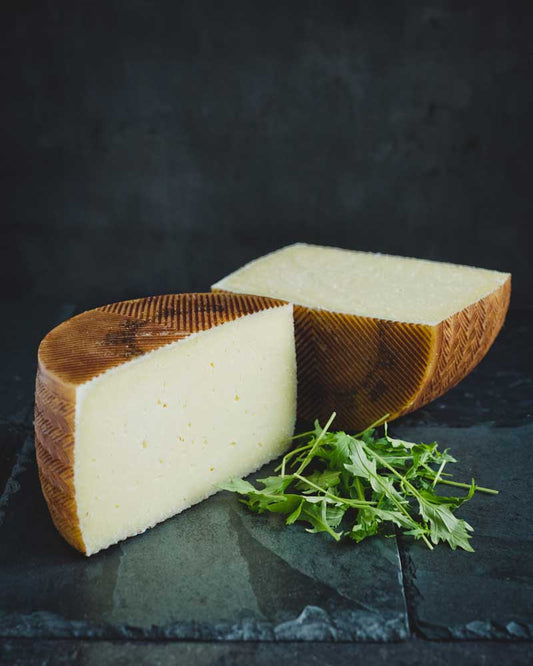 Manchego semi mature Don Cayo - 3kg (price per kg)
